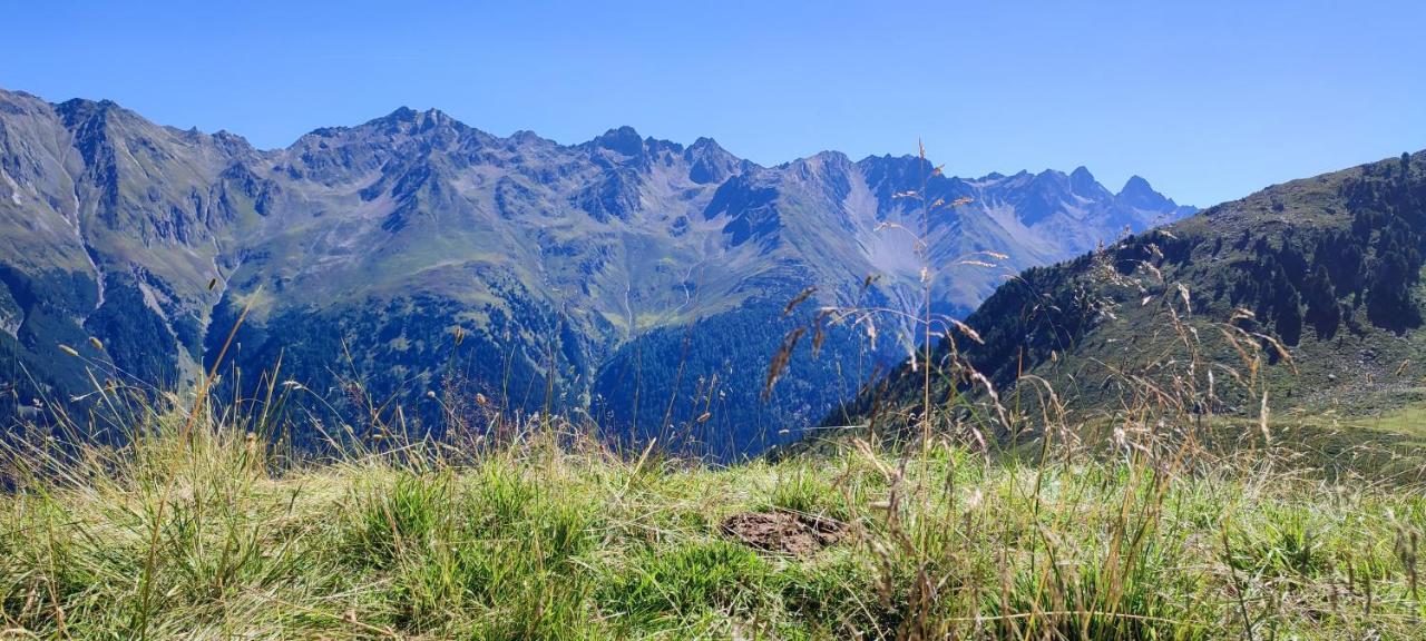 Apartament Haus Alpenrose St. Leonhard im Pitztal